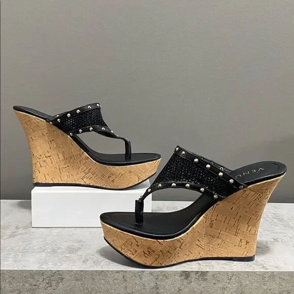 VENUS Black and Tan Beaded Mesh Wedge Sandals Size 8 - Picture 3 of 13